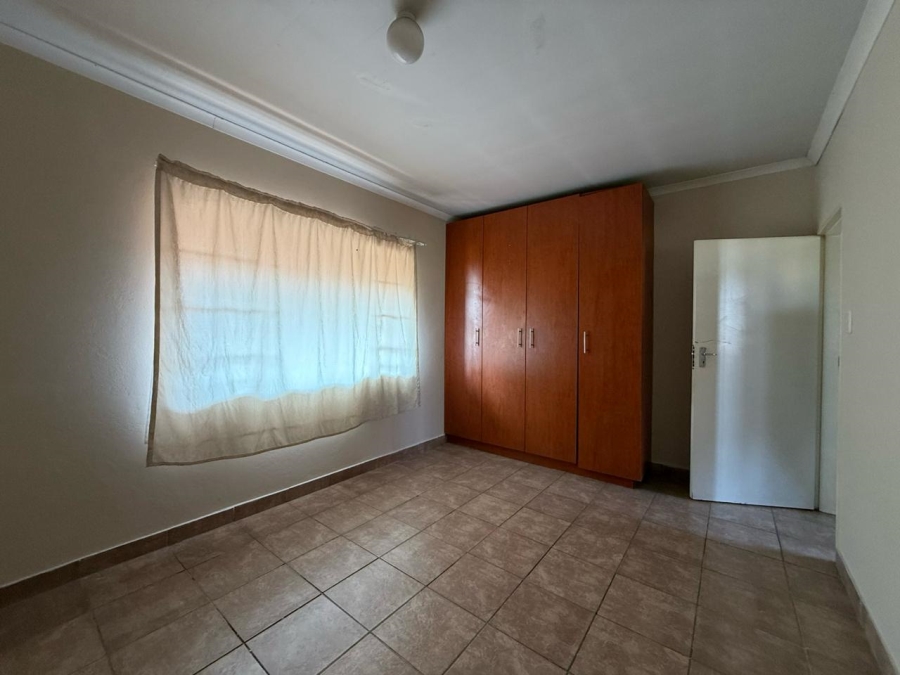 2 Bedroom Property for Sale in Rustenburg Central North West
